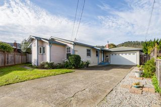 1367 Hermosa Avenue, Pacifica, CA 94044