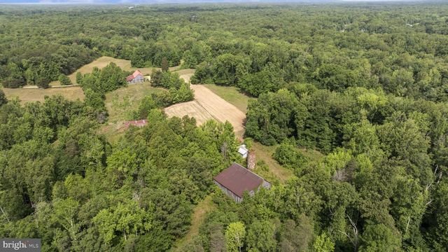 5950 FOSTER LN, Hughesville, MD 20637