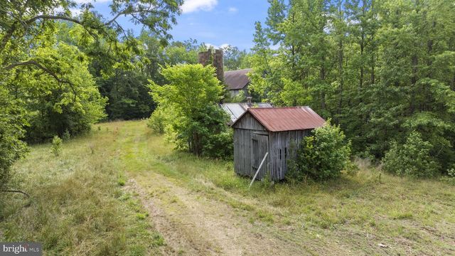 5950 FOSTER LN, Hughesville, MD 20637