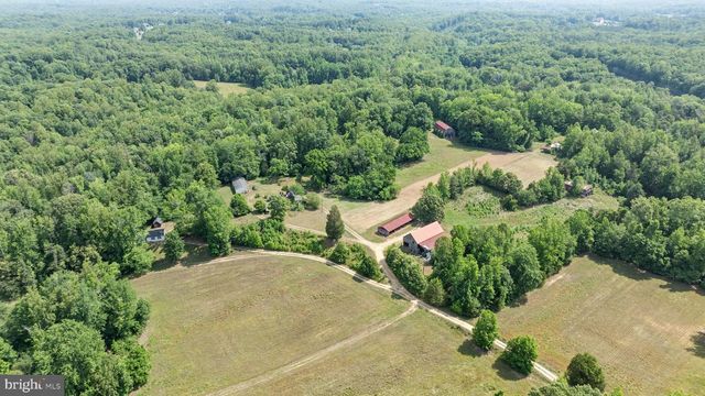 5950 FOSTER LN, Hughesville, MD 20637