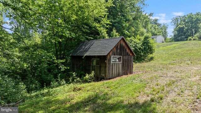 5950 FOSTER LN, Hughesville, MD 20637