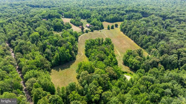 5950 FOSTER LN, Hughesville, MD 20637
