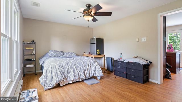 5950 FOSTER LN, Hughesville, MD 20637
