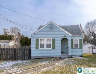 2732 Oregon Street, Palmer Twp, PA 18045
