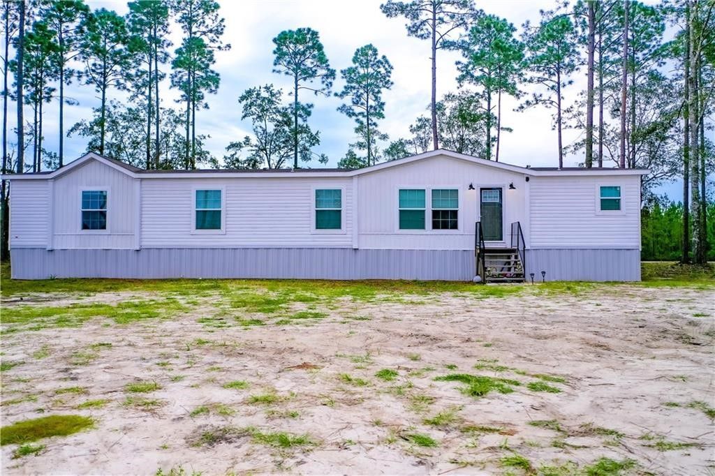 2101 Albert Gibson Road, Hortense, GA 31543