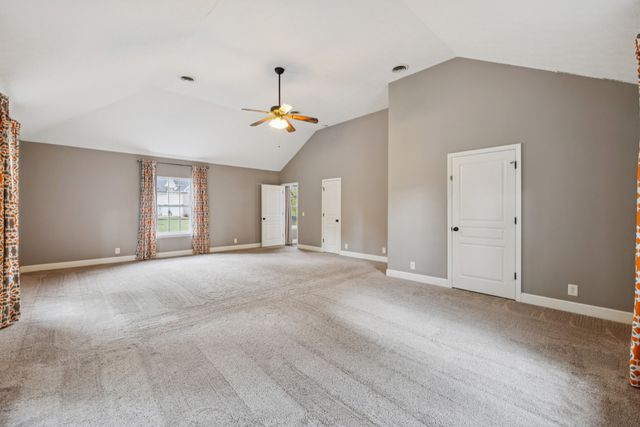 1036 Cherry Springs Dr, Cottontown, TN 37048