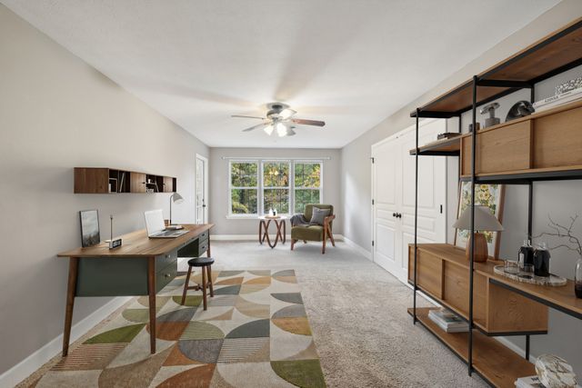 1036 Cherry Springs Dr, Cottontown, TN 37048