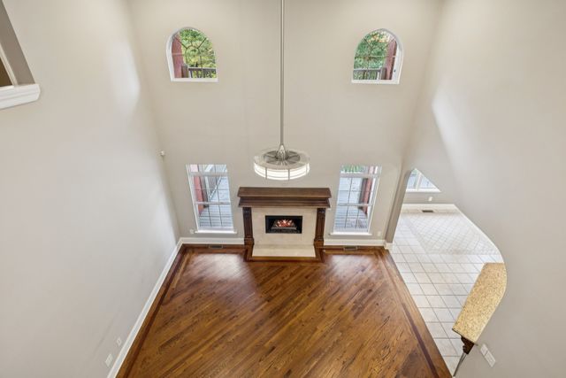 1036 Cherry Springs Dr, Cottontown, TN 37048