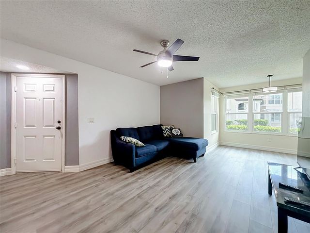 5144 CONROY ROAD 13, Orlando, FL 32811
