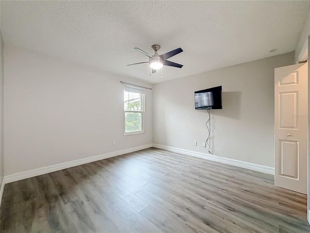 5144 CONROY ROAD 13, Orlando, FL 32811