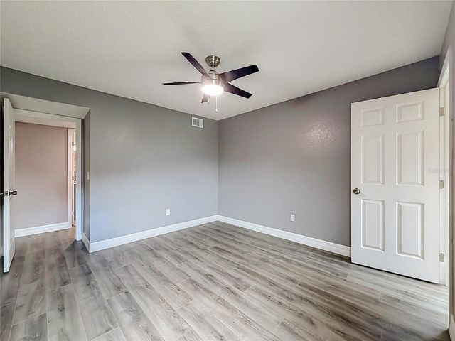 5144 CONROY ROAD 13, Orlando, FL 32811