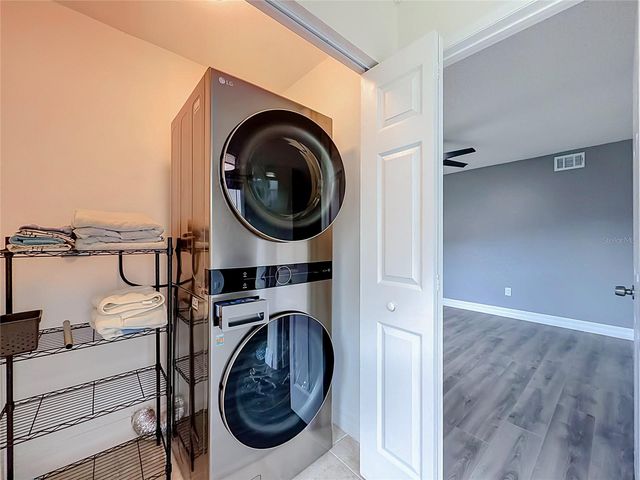 5144 CONROY ROAD 13, Orlando, FL 32811