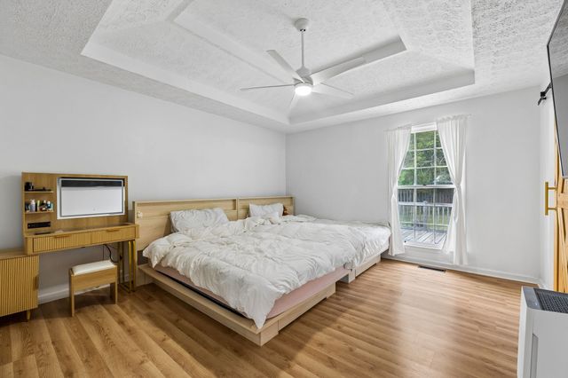130 S Richview Rd, Clarksville, TN 37043
