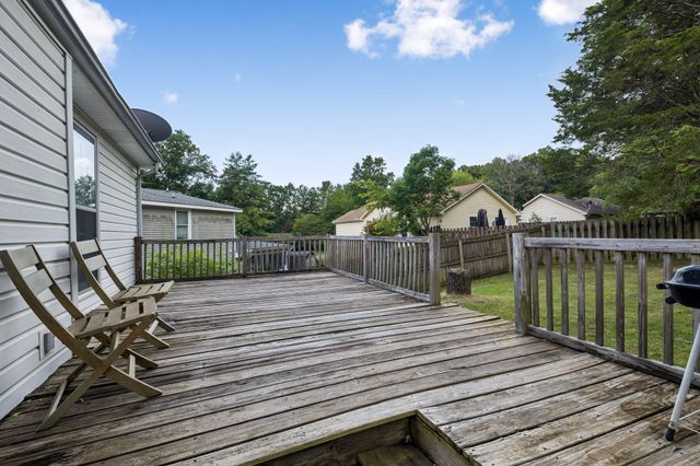 130 S Richview Rd, Clarksville, TN 37043