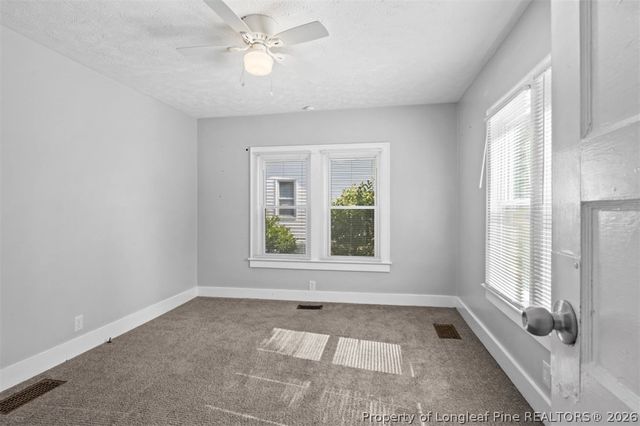 134 John Street, Fayetteville, NC 28305