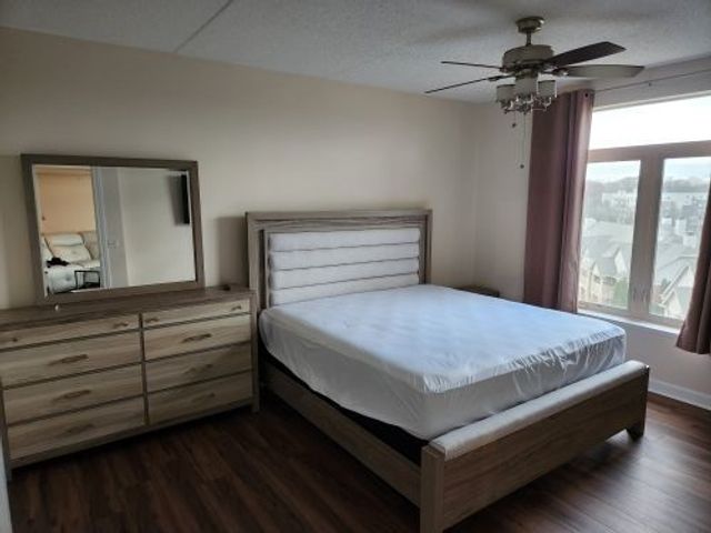 8440 Callie Avenue 410, Morton Grove, IL 60053