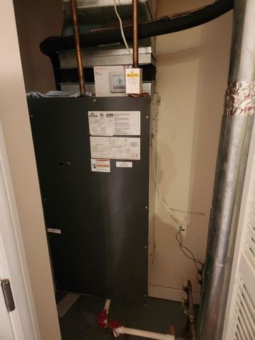 8440 Callie Avenue 410, Morton Grove, IL 60053