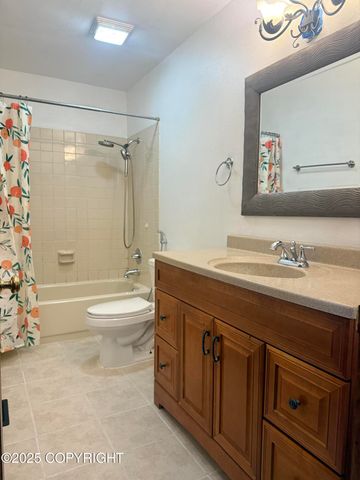 4109 Mclean Place, Anchorage, AK 99504