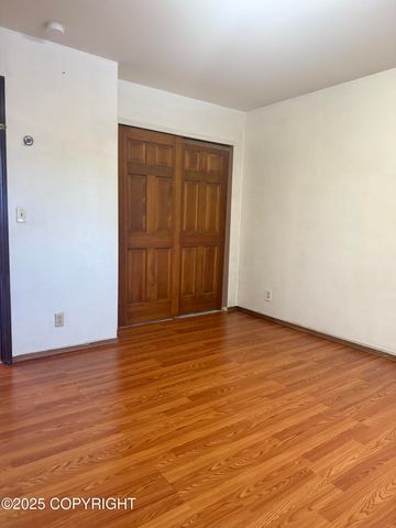 4109 Mclean Place, Anchorage, AK 99504