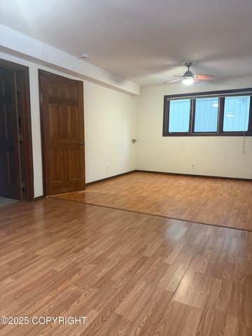 4109 Mclean Place, Anchorage, AK 99504