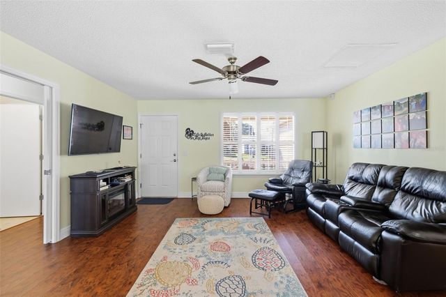 1609 BLOSSOM TERRACE, The Villages, FL 32162
