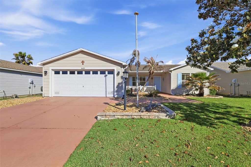 1609 BLOSSOM TERRACE, The Villages, FL 32162