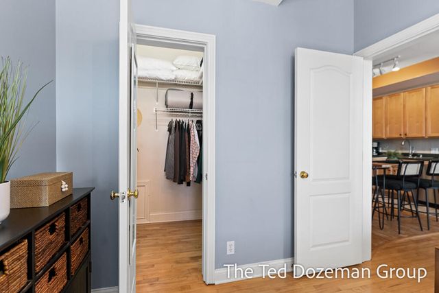 17 W 10th Street 450, Holland, MI 49423