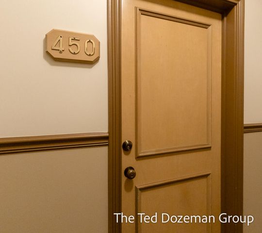 17 W 10th Street 450, Holland, MI 49423