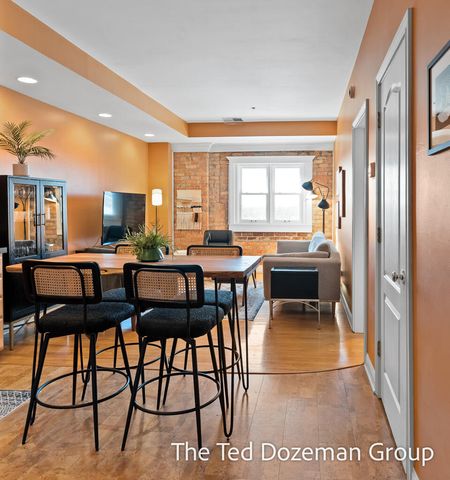 17 W 10th Street 450, Holland, MI 49423