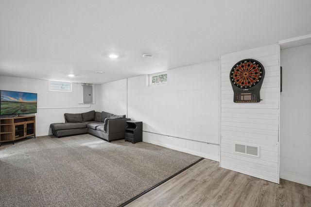 113 Jefferson Avenue SW, Watertown, MN 55388