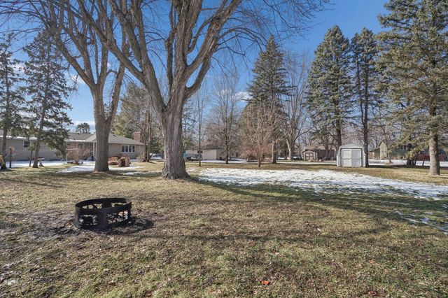 113 Jefferson Avenue SW, Watertown, MN 55388