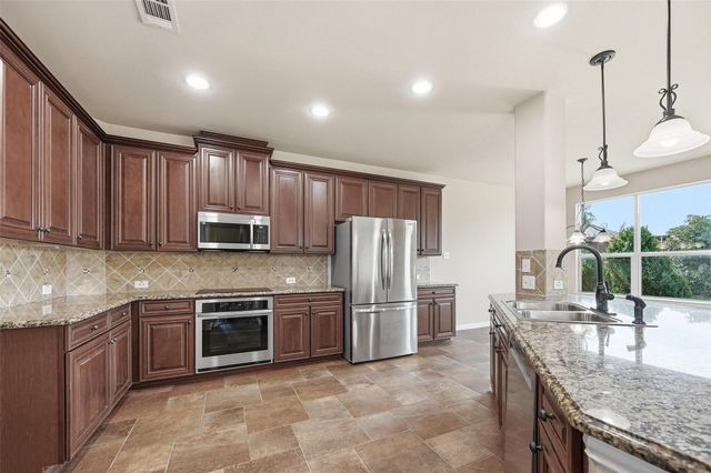 405 James Herndon Trail, Mckinney, TX 75071