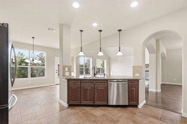 405 James Herndon Trail, Mckinney, TX 75071