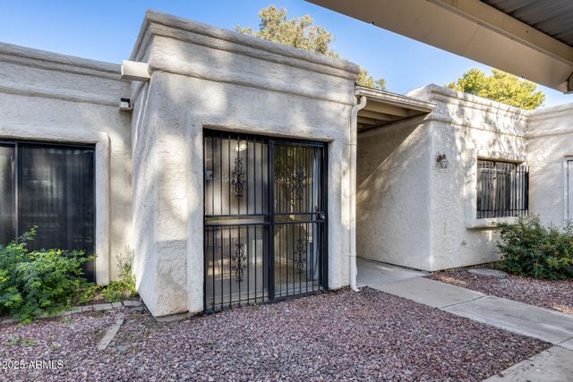 2718 W DESERT COVE Avenue, Phoenix, AZ 85029