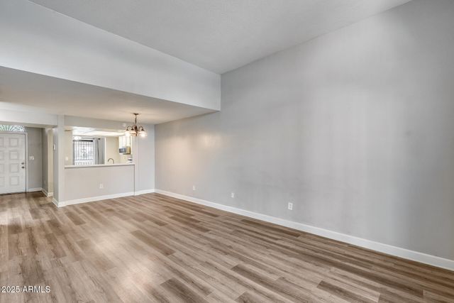 2718 W DESERT COVE Avenue, Phoenix, AZ 85029