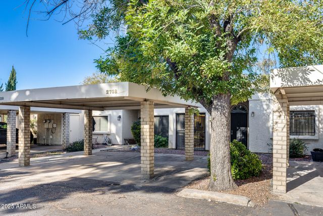 2718 W DESERT COVE Avenue, Phoenix, AZ 85029