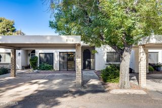 2718 W DESERT COVE Avenue, Phoenix, AZ 85029