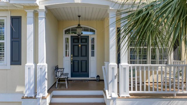 2528 Bent Tree Lane, Mount Pleasant, SC 29464