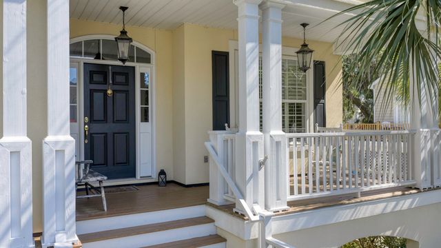 2528 Bent Tree Lane, Mount Pleasant, SC 29464