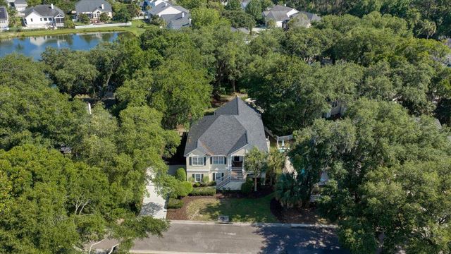 2528 Bent Tree Lane, Mount Pleasant, SC 29464