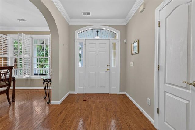 2528 Bent Tree Lane, Mount Pleasant, SC 29464