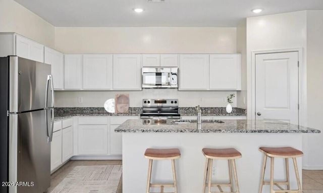 15611 W CORTE DEL SOL ESTE --, Waddell, AZ 85355
