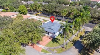 19201 NW 90th Ct, Hialeah, FL 33018