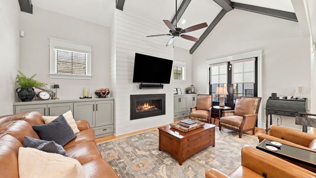 7008 Arbury Way, Ooltewah, TN 37363