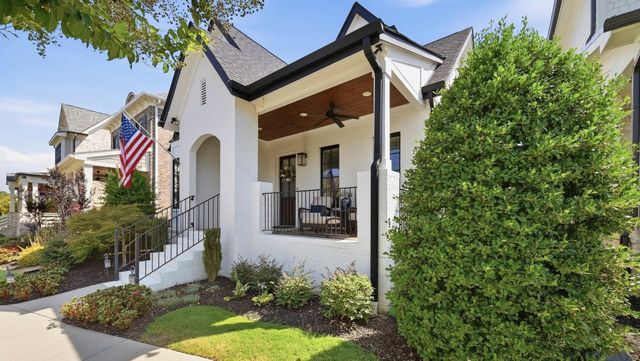 7008 Arbury Way, Ooltewah, TN 37363