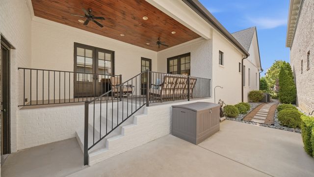 7008 Arbury Way, Ooltewah, TN 37363
