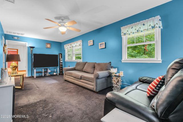 5 Princeton Street, Red Bank, NJ 07701