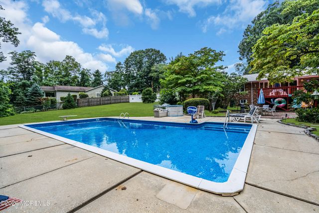 5 Princeton Street, Red Bank, NJ 07701