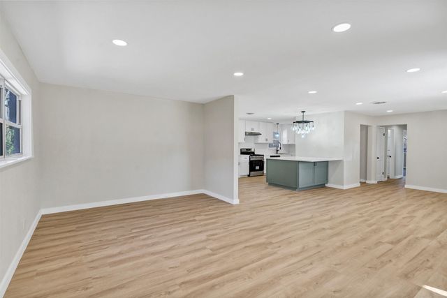 1501 Tyler Street, Arlington, TX 76012