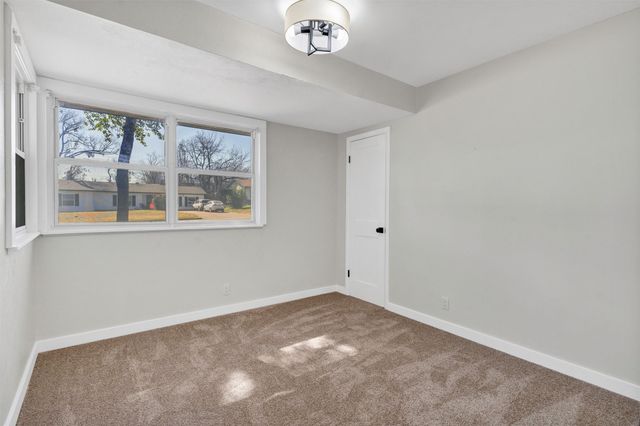 1501 Tyler Street, Arlington, TX 76012